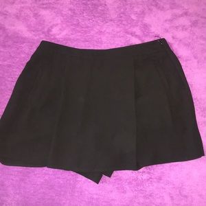 Skirt/Short (Skort)